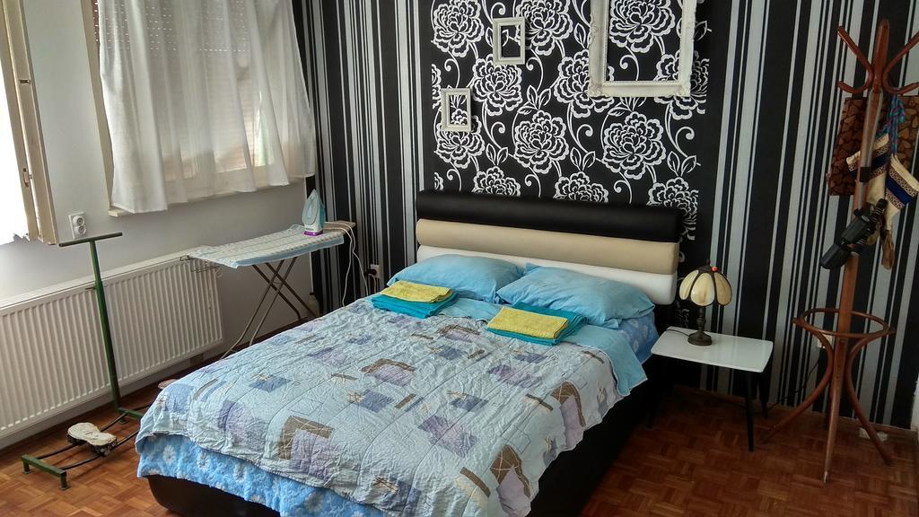 Guest House Villa Krstic Пирот Экстерьер фото