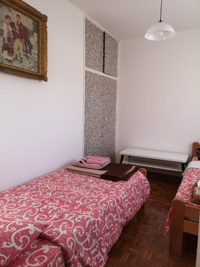 Guest House Villa Krstic Пирот Экстерьер фото